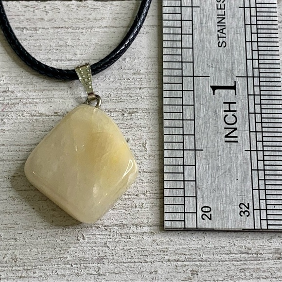 Natural Yellow Calcite Crystal Pendant Necklace Adjustable Cord Chain 20" - Picture 6 of 7